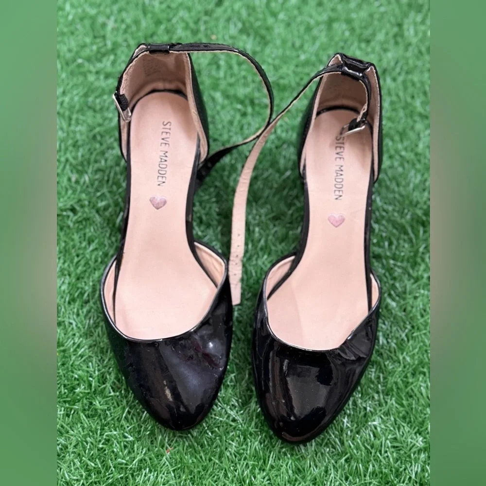Steve Madden Black kids Sandals Size 3